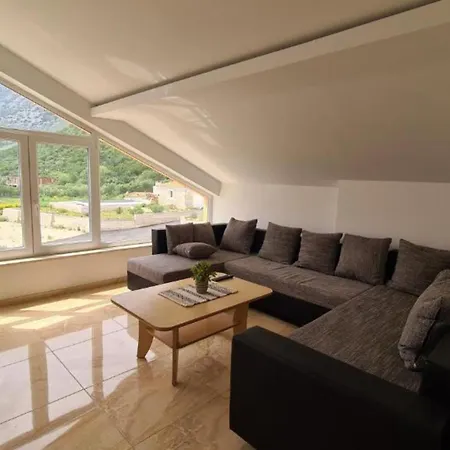 Apartment Josip *