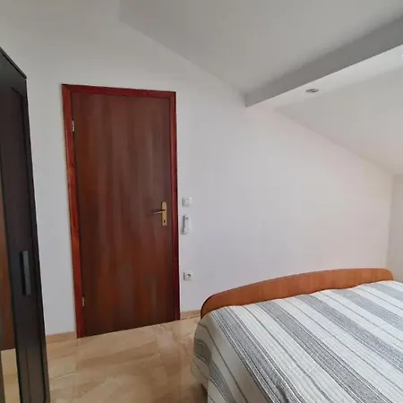 Apartment Josip Orebic