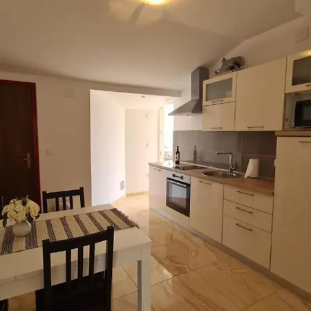 Apartment Josip
